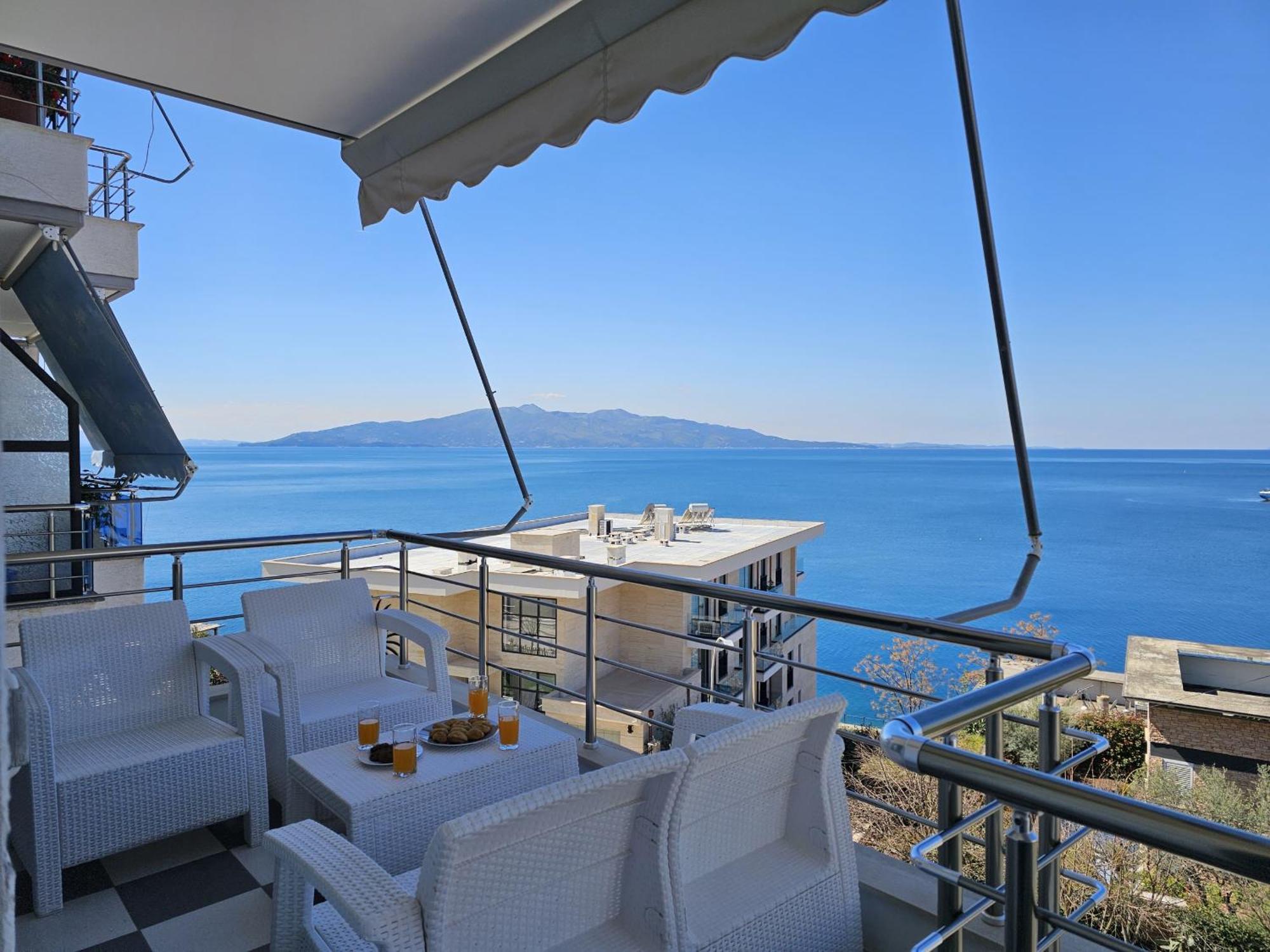 Sunset Tarraces Apartment Sarande Exterior photo