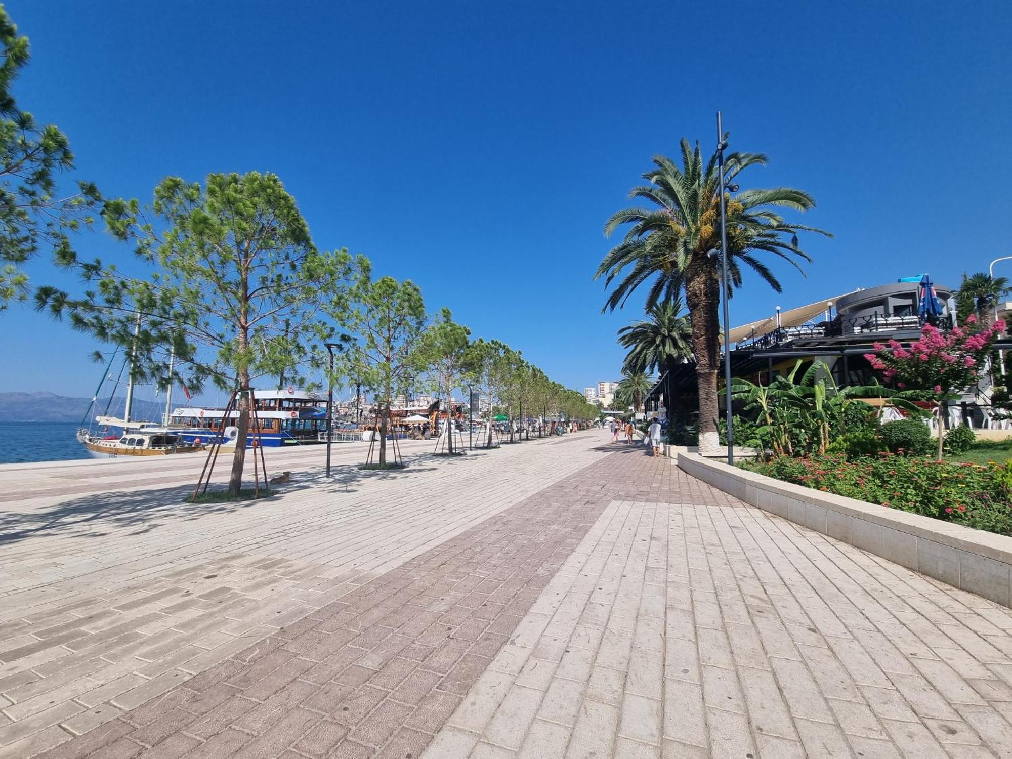 Sunset Tarraces Apartment Sarande Exterior photo